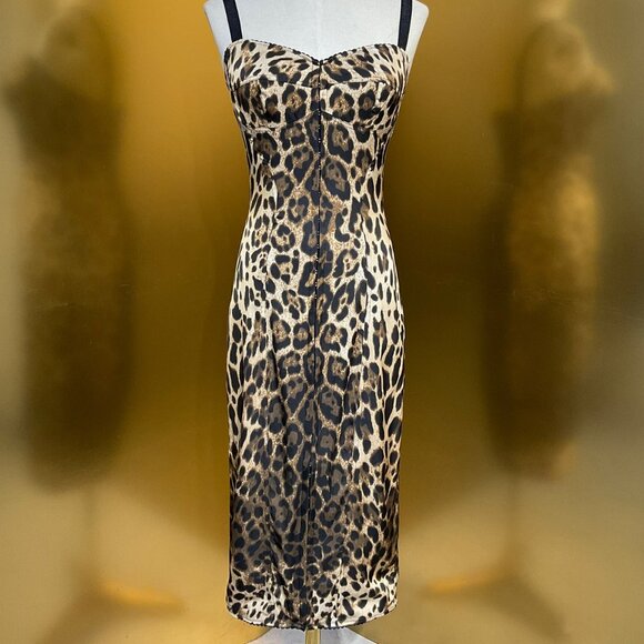 Dolce&Gabbana Leopard-Print Charmeuse Sheath Dress - Picture 5 of 12